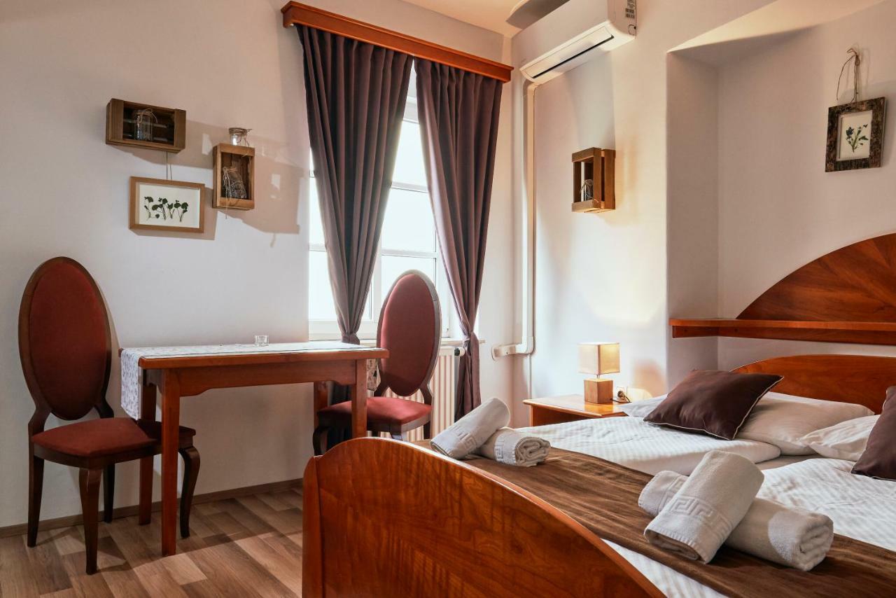 Rooms & Restaurant Ostarija Dolenjske Toplice Εξωτερικό φωτογραφία