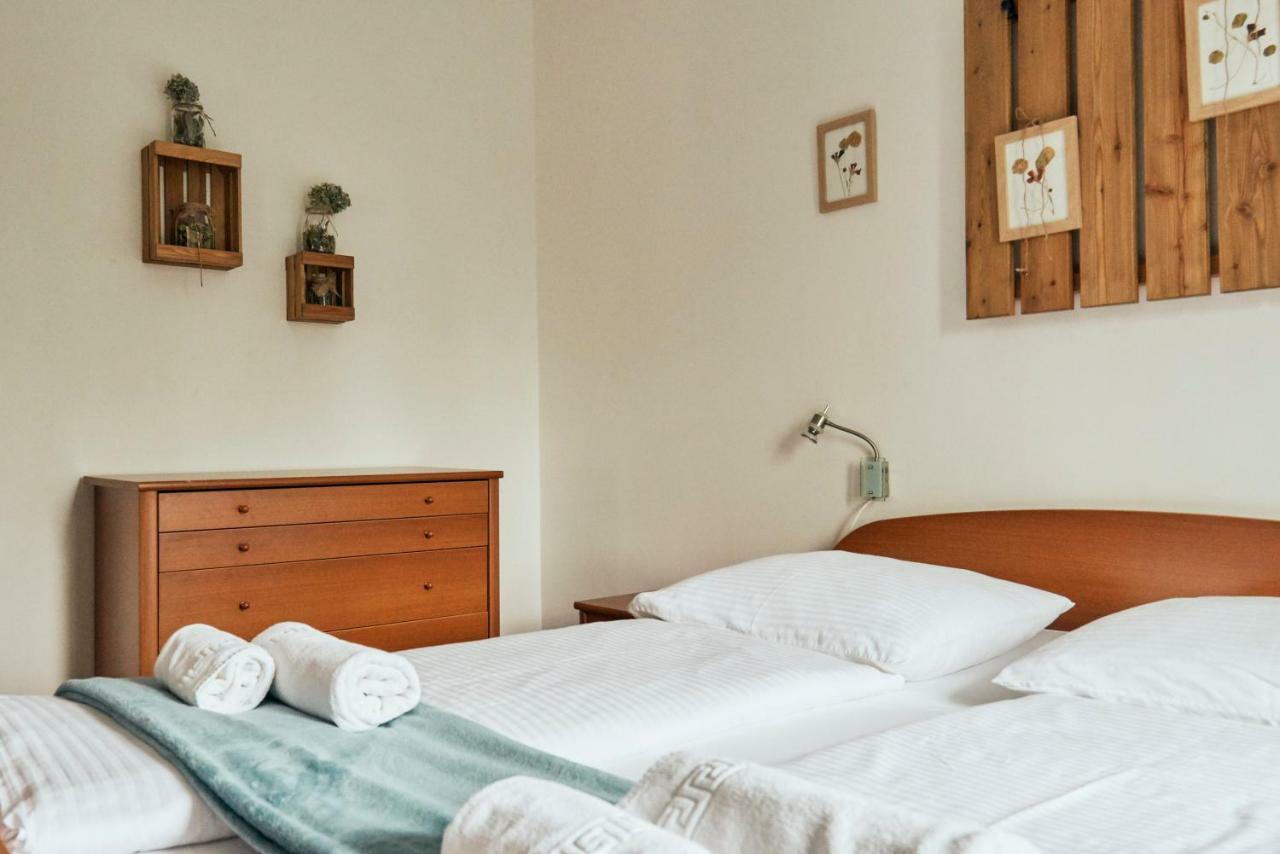 Rooms & Restaurant Ostarija Dolenjske Toplice Εξωτερικό φωτογραφία